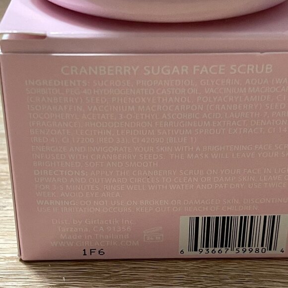 Girlactik BNIB Vitamin C Ascorbic Acid Nourishing Cranberry Sugar Face Scrub - Picture 7 of 9